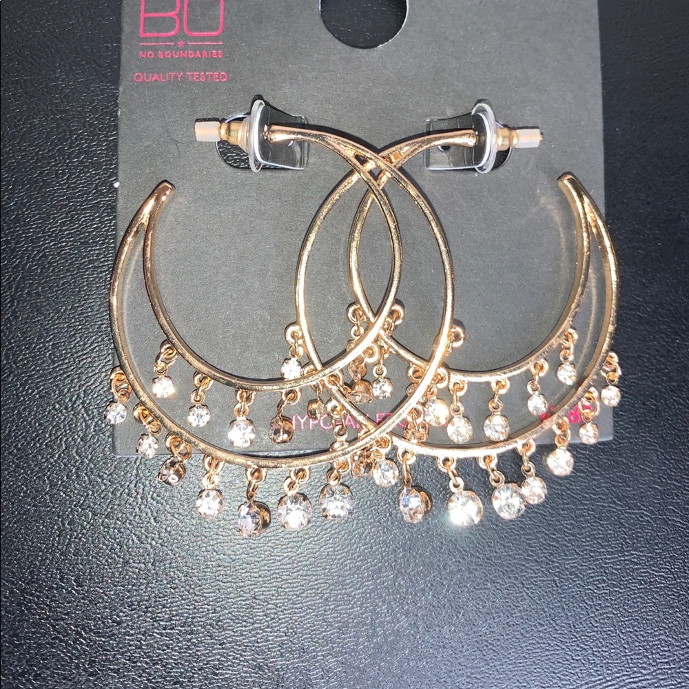 Semi hoop earrings